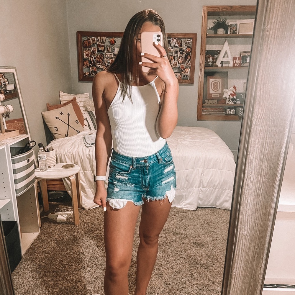 Denim shorts  ✨boutique bought